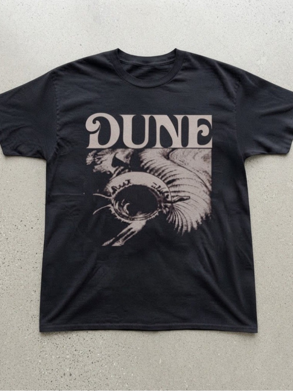 Dune Sci-Fi Worm Graphic Design Black Cotton Gildan T-Shirt